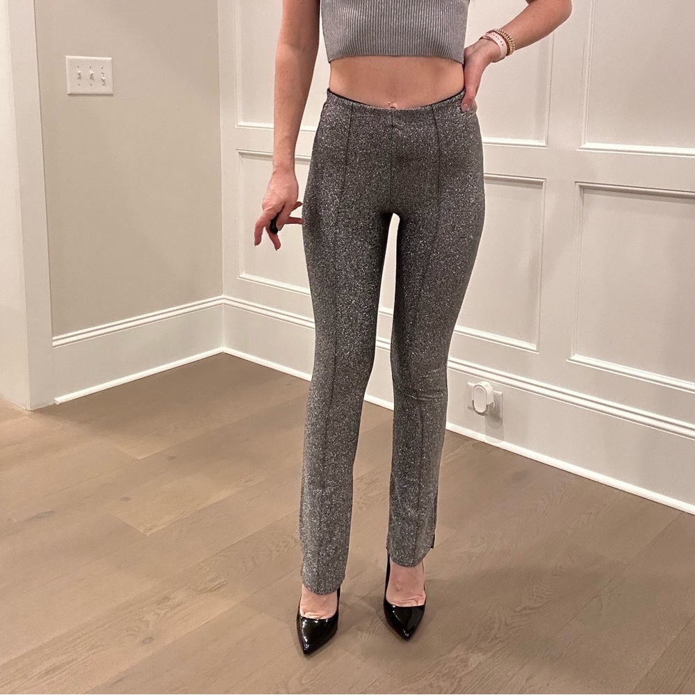 Gray metalic leggings